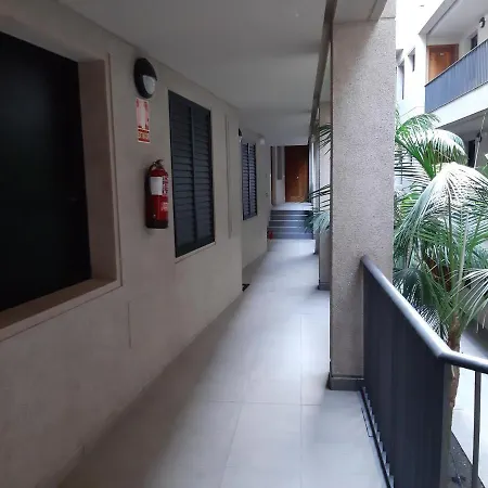 Full Holidays Apartmán *