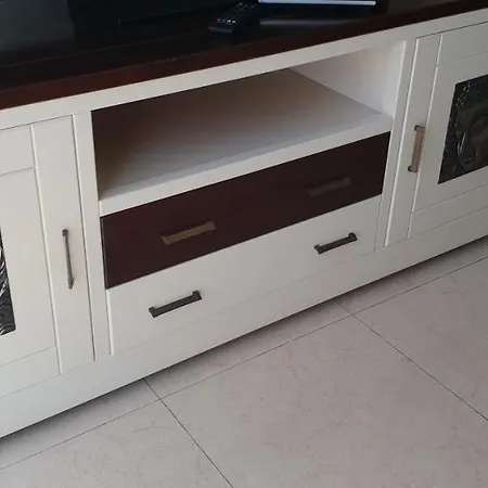 Full Holidays Apartment